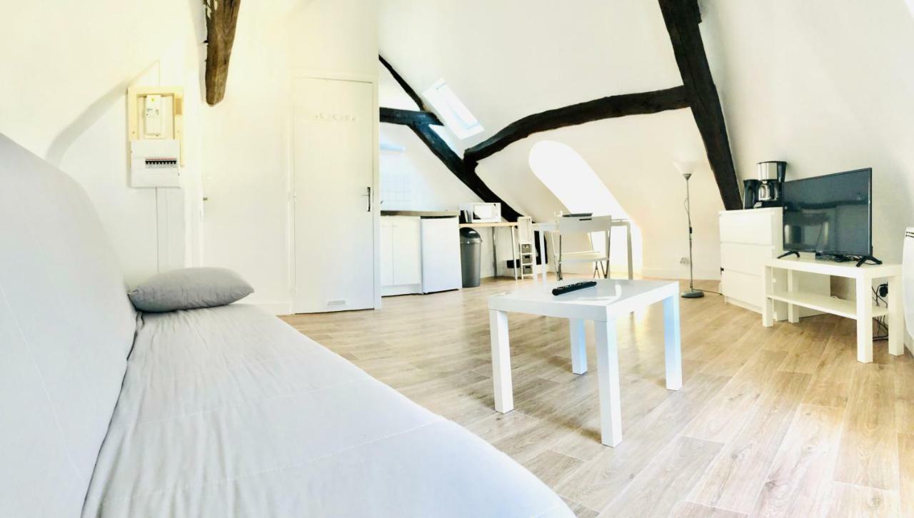 Apartament Appart Gare & Hyper Centre - 1 Minute Tram - Wifi Le Mans Zewnętrze zdjęcie